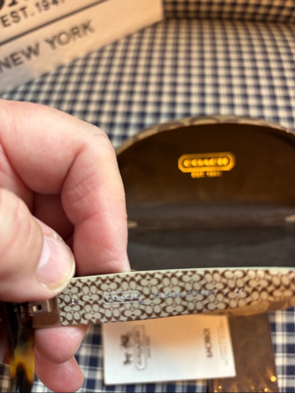 Coach spotty tortoise Brown and Black Signature Sunglasses with Logo Case - Picture 5 of 7